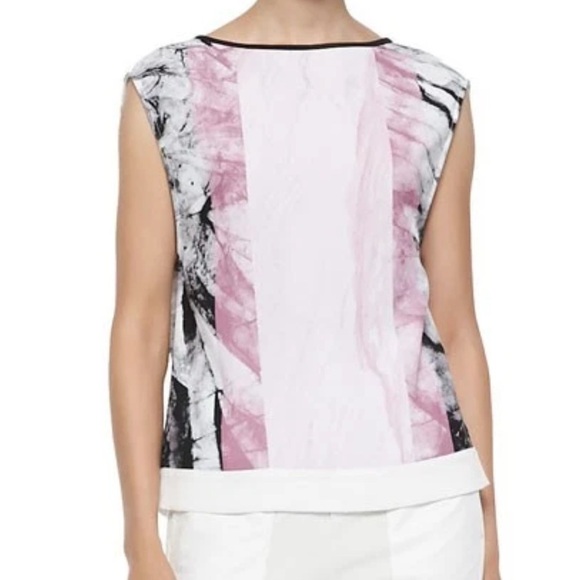 Helmut Lang Mason Marble Print Crepe Top Small
Designer Art-To-Wear - Picture 2 of 8